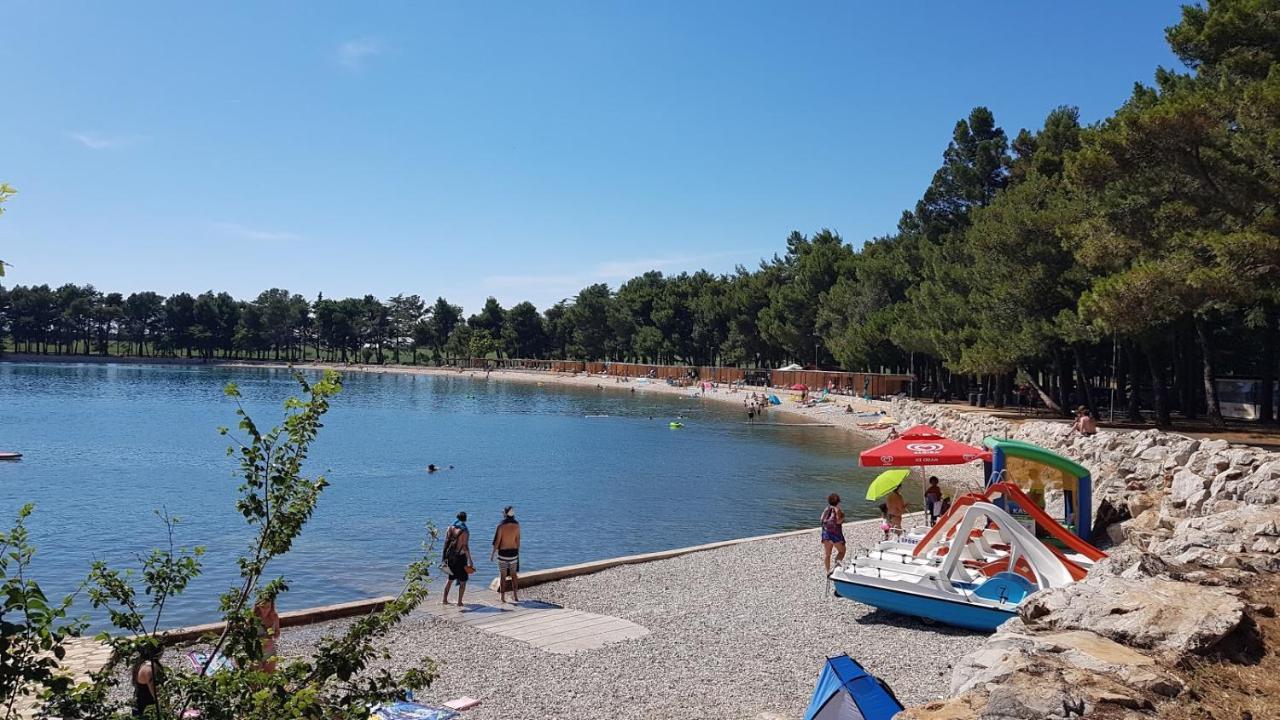 Apartments Mirella Novigrad Istria Dış mekan fotoğraf